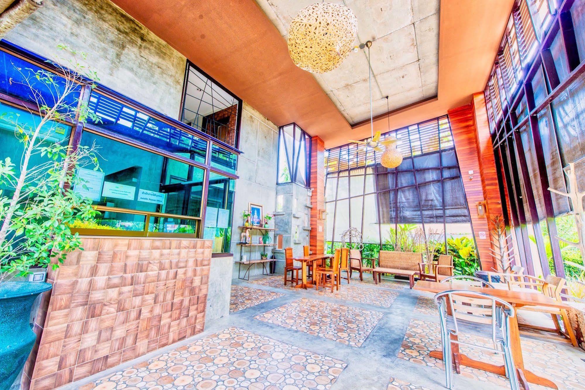 ทรี บูทีก รีสอร์ต Apartment เชียงใหม่ ภายนอก รูปภาพ
